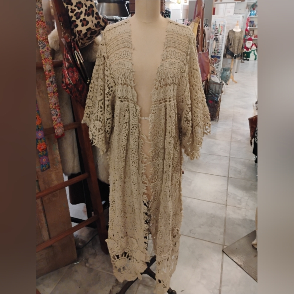 Jaded Gypsy Forever Timeless Crochet Kimono Duster OS NWT - Picture 5 of 15